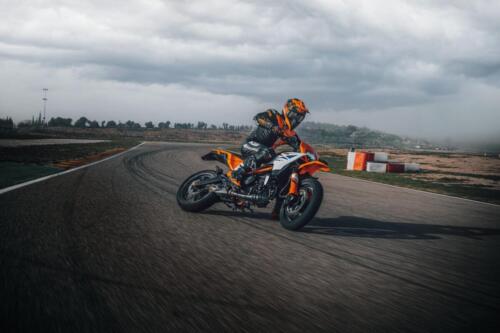 KTM 390 SMC R (42)