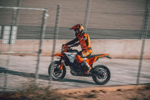 KTM 390 SMC R (53)