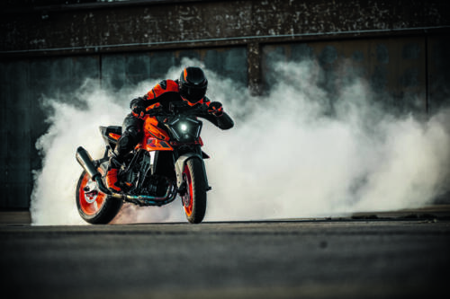 KTM 990 Duke - 2024 (32)
