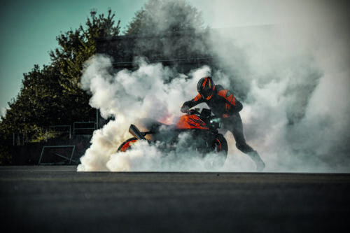 KTM 990 Duke - 2024 (34)