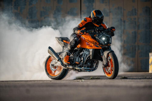KTM 990 Duke - 2024 (40)