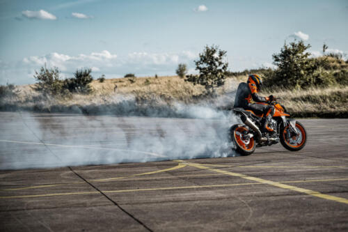 KTM 990 Duke - 2024 (46)