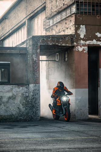 KTM 990 Duke - 2024 (47)