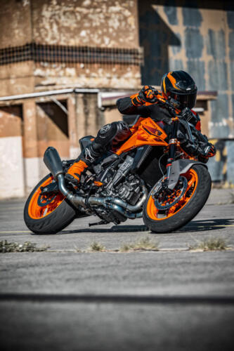 KTM 990 Duke - 2024 (63)