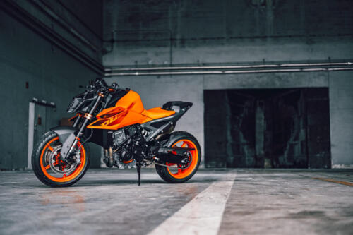 KTM 990 Duke - 2024 (7)