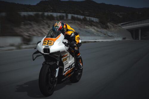 KTM RC 8C - 2024 (33)