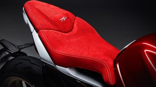 MV-Agusta-Brutale-950-Serie-Oro-2026 (1)