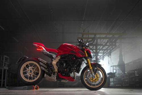 MV-Agusta-Brutale-950-Serie-Oro-2026 (4)