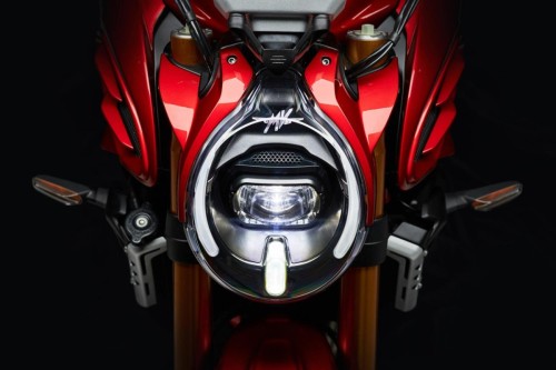 MV-Agusta-Brutale-950-Serie-Oro-2026 (8)