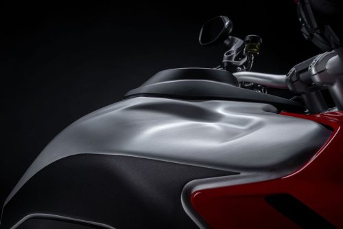 MY26_MULTISTRADA_V4_RALLY_DUCATI_RED _10__UC856440_High