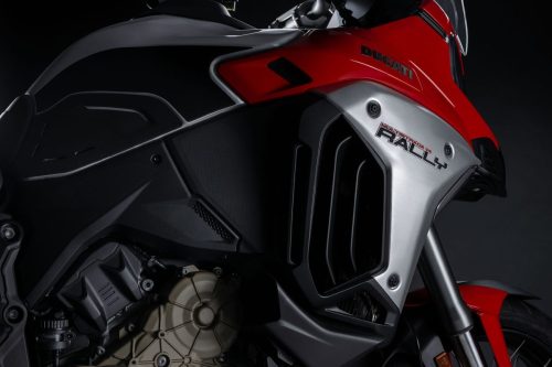 MY26_MULTISTRADA_V4_RALLY_DUCATI_RED _19__UC856448_High