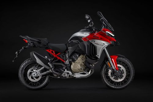 MY26_MULTISTRADA_V4_RALLY_DUCATI_RED _9__UC856439_High