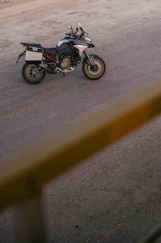 MY26_MULTISTRADA_V4_RALLY_STATICS_HERO _13__UC856393_High