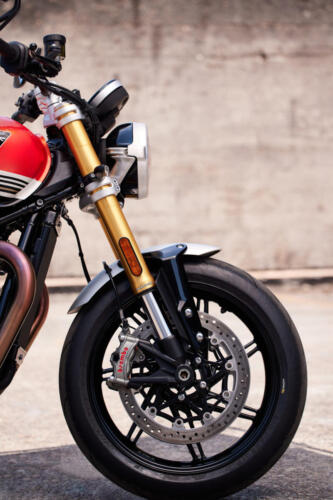 OE_SpeedTwin1200RS_MY25_001858_JP