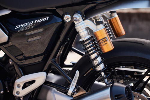 OE_SpeedTwin1200RS_MY25_002171_JP
