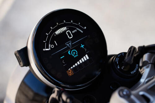 OE_SpeedTwin1200_MY25_002299_JP