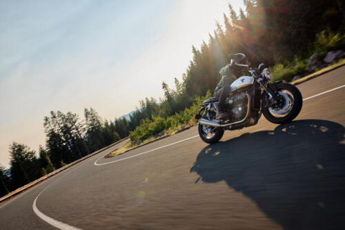 OE_SpeedTwin1200_MY25_004829_JP