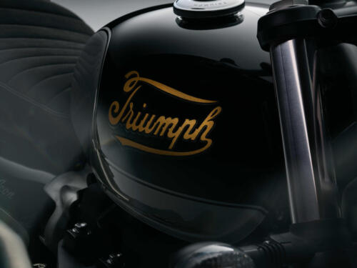 OE_TFC_Scrambler900_MY25_06