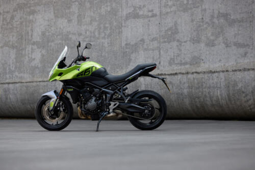 OE_TigerSport660_MY25_70050_JP