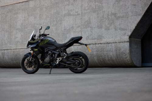 OE_TigerSport800_MY25_70096_JP
