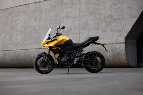 OE_TigerSport800_MY25_70169_JP