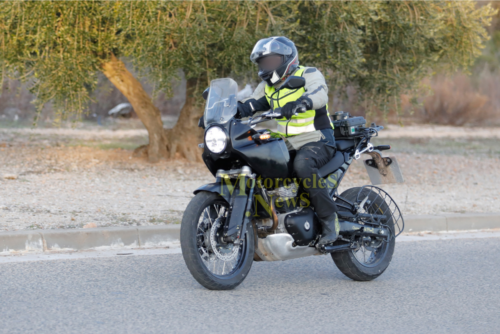 Royal Enfield Himalayan 650 Erlkönig 6