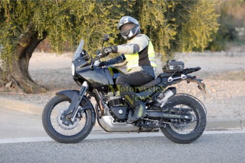 Royal Enfield Himalayan 650 Erlkönig 8