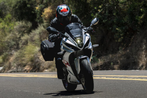 Suzuki GSX-8R - 2024 (23)