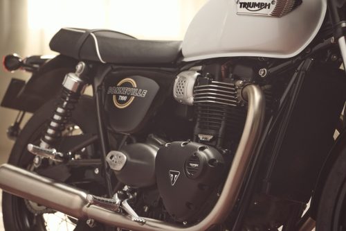 T100_900_ACC_MY26_5468_JP