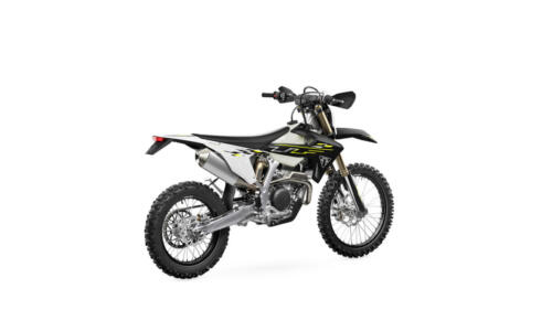 TF-250-E_MY25_Jet-Black_RHS-Rear-Angle