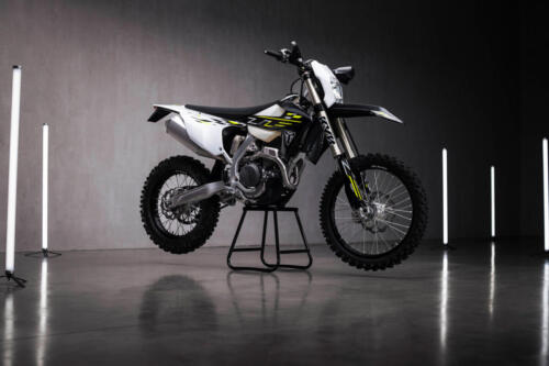 TF250E_MY25_02_GE