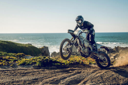 TF450E_MY26_DAY_1_ACTION_0023