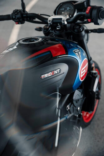 Trident-660-Triple-Tribute_MY26__GE-2