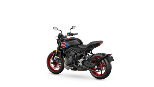 Trident-660_MY26_Triple-Tribute_LHS-Rear-Angle