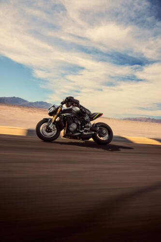 Triumph SPEED TRIPLE 1200 RS - 2025 (60)