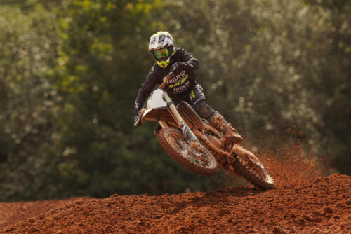 Triumph TF 250-X (26)