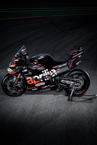 rsv4-x-gp-soldout-05